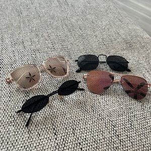 4 pairs of sunglasses